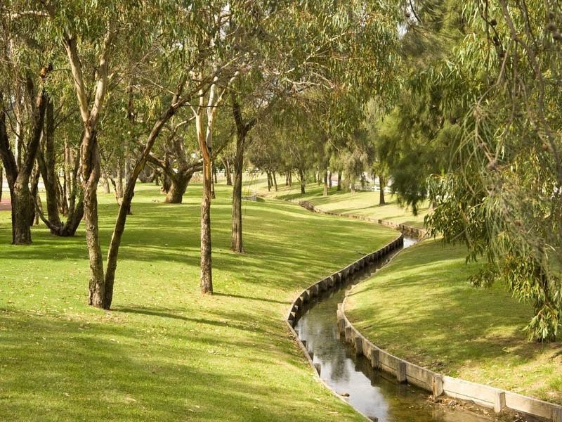 30 Degrey Retreat, Jane Brook WA 6056