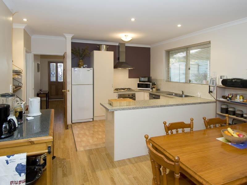 3/21 Coongan Avenue, Greenmount WA 6056