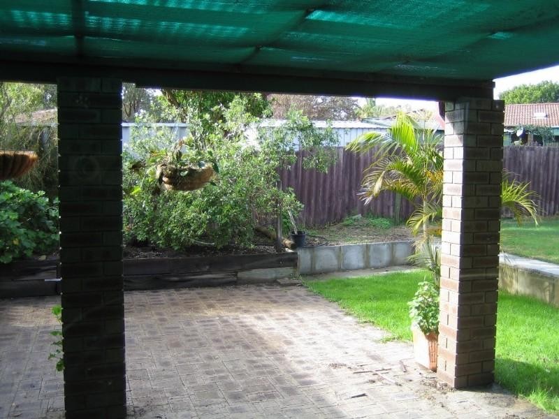 167 Blackadder Road, Swan View WA 6056