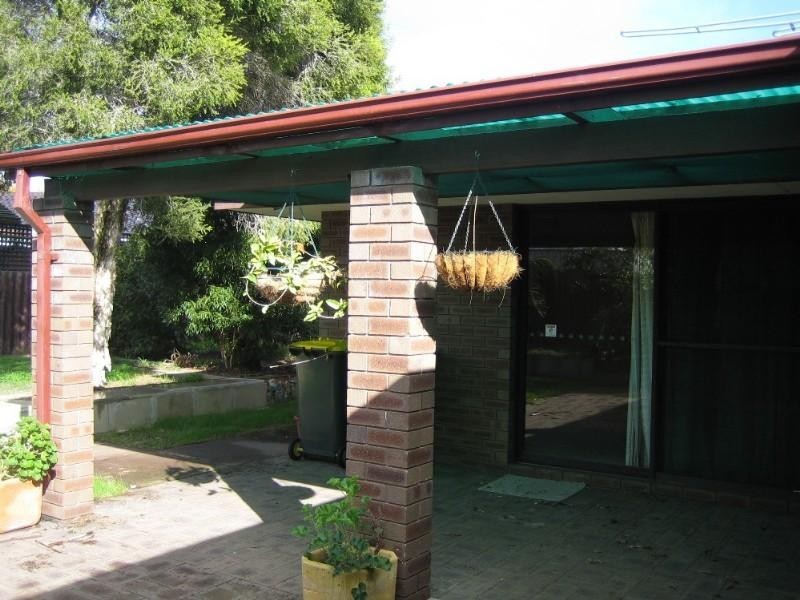 167 Blackadder Road, Swan View WA 6056