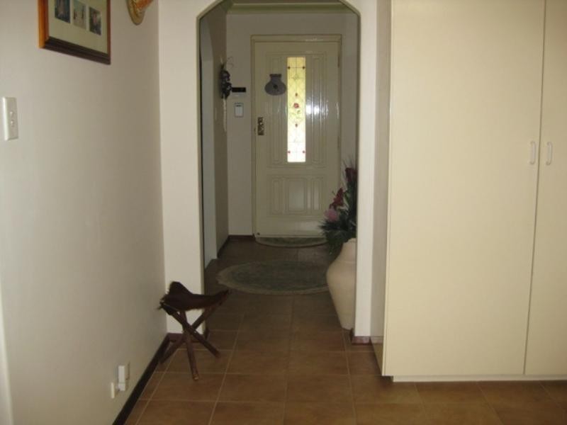 9 Northend Close, Swan View WA 6056