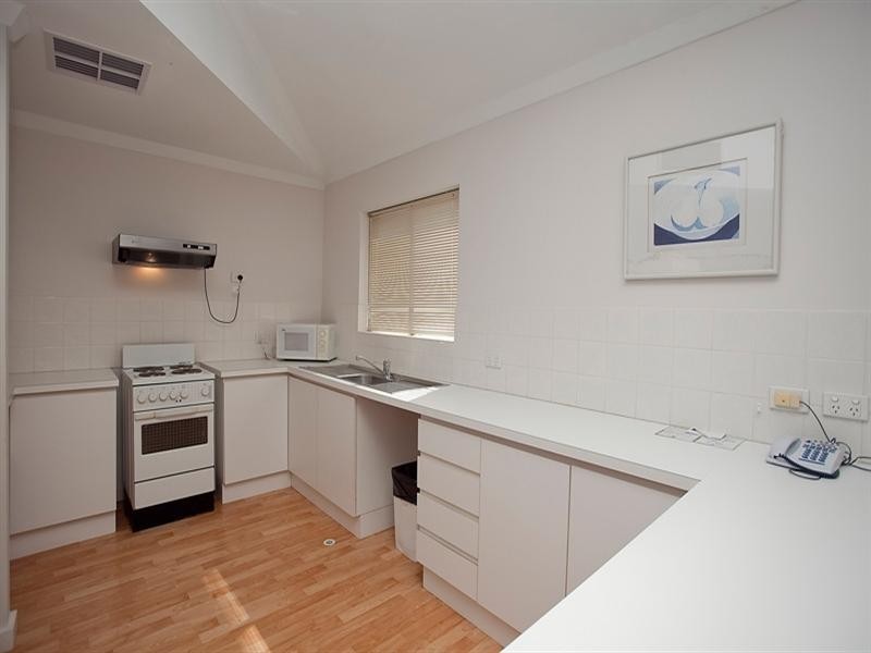 35/6 Verdelho Drive, The Vines WA 6069