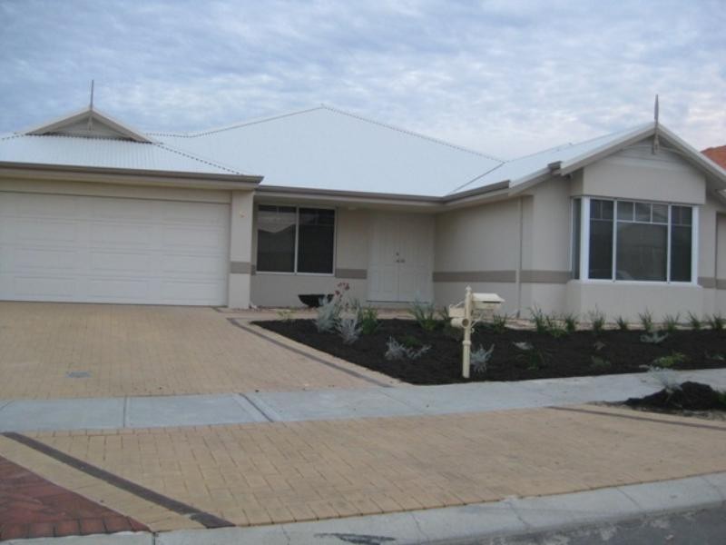 5 Minnow Drive, Aveley WA 6069