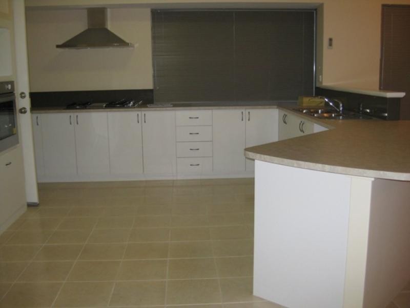 5 Minnow Drive, Aveley WA 6069