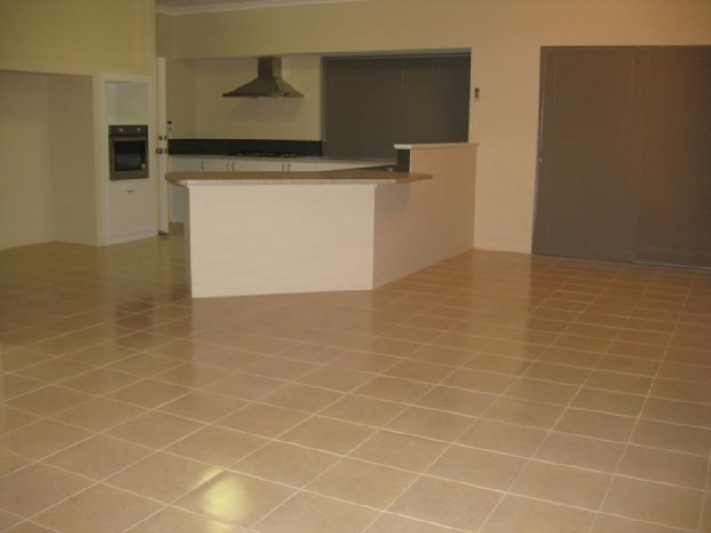 5 Minnow Drive, Aveley WA 6069