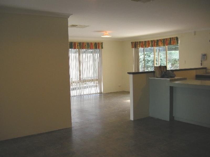 21 Tatlock Way, Stratton WA 6056