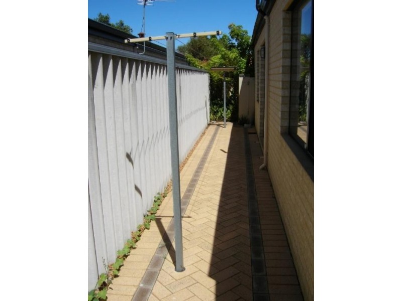 4 Endora Mews, Stratton WA 6056