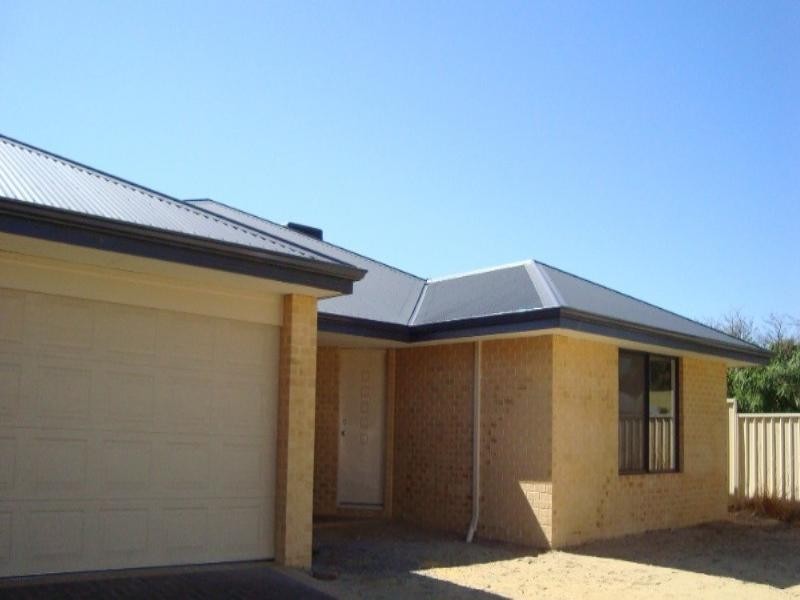 12 Little Harold Street, Bellevue WA 6056