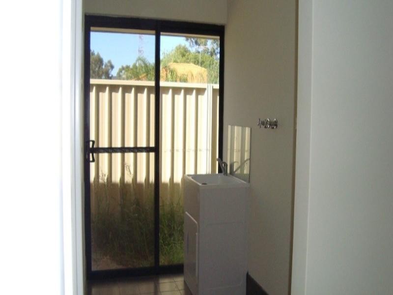 12 Little Harold Street, Bellevue WA 6056