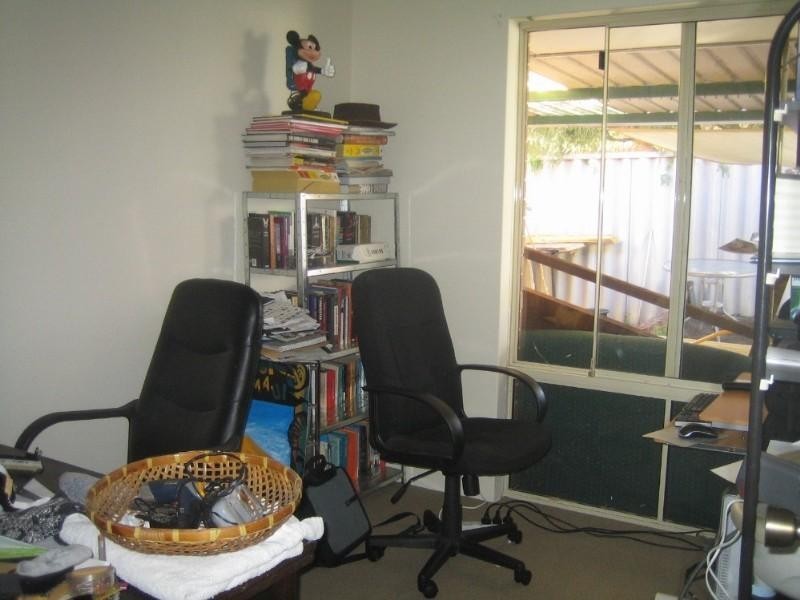 8 Hindoo Elbow, Stratton WA 6056