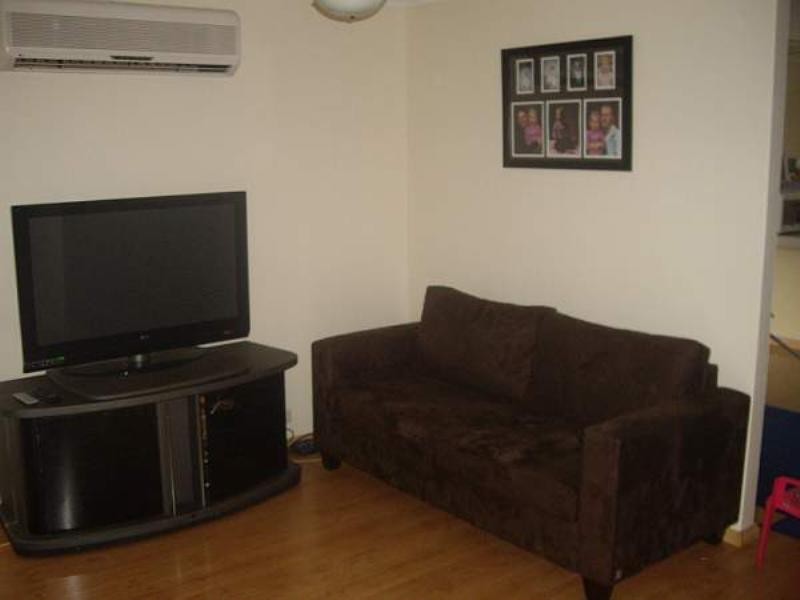 10 Yeates Lane, Stratton WA 6056