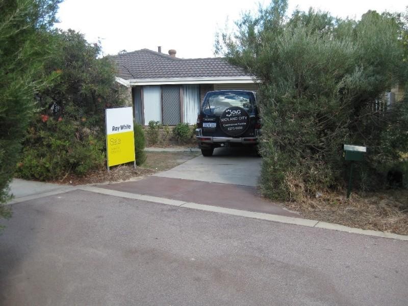 10 Yeates Lane, Stratton WA 6056