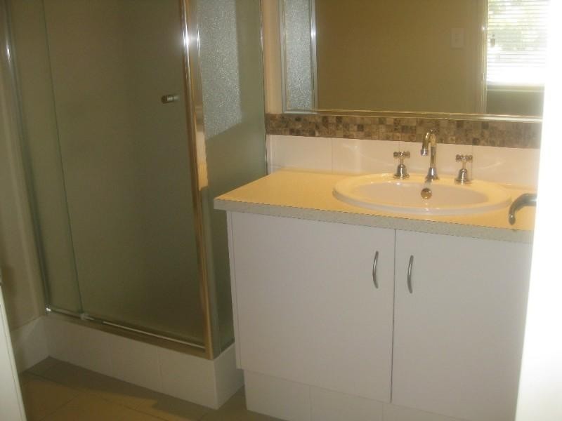 6B Warnock Lane, Midland WA 6056