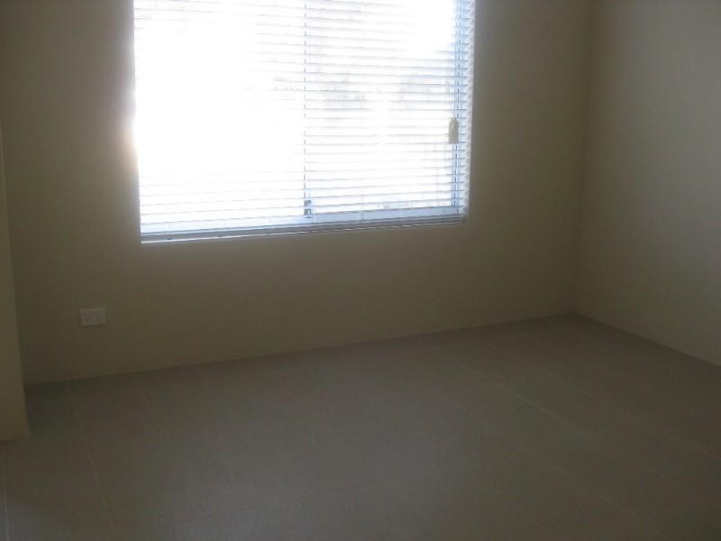 6B Warnock Lane, Midland WA 6056