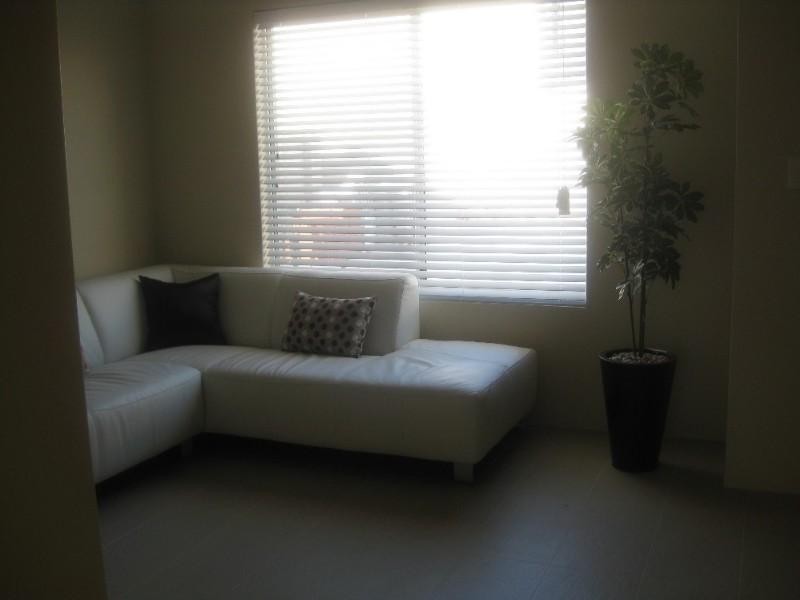 2/12 Charles East Street, Midland WA 6056