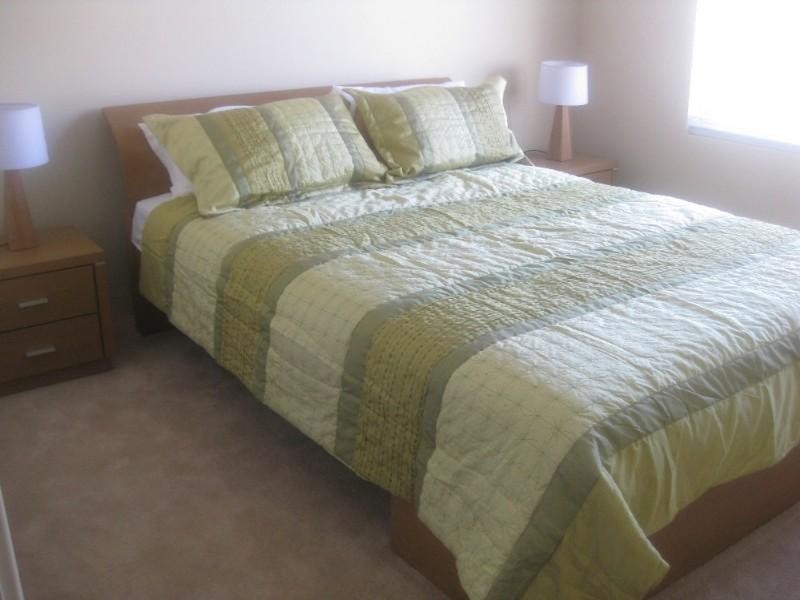 2/12 Charles East Street, Midland WA 6056