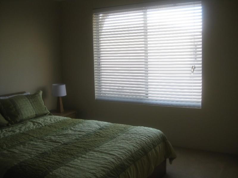 2/12 Charles East Street, Midland WA 6056