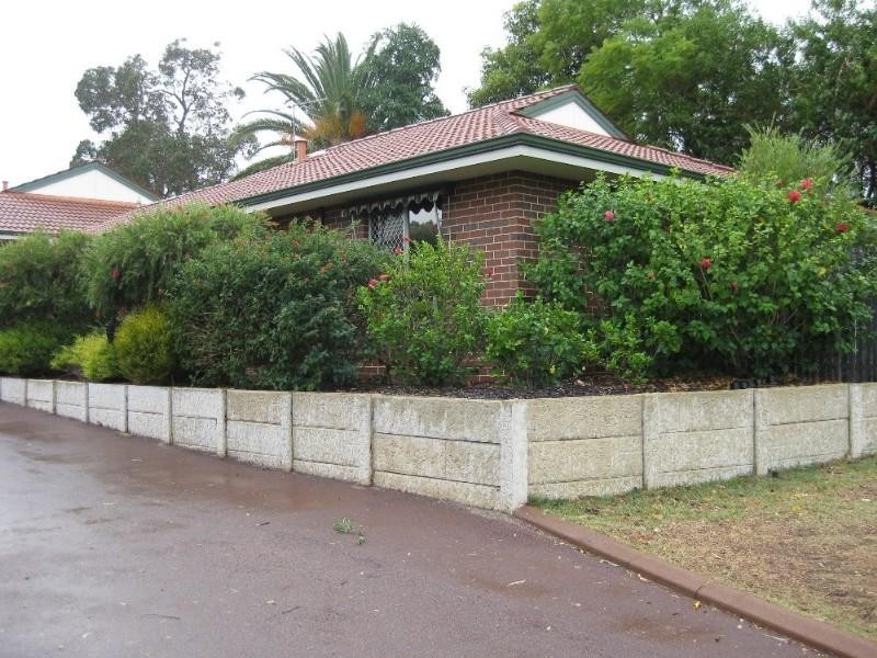 1/43-45 Coongan Avenue, Greenmount WA 6056