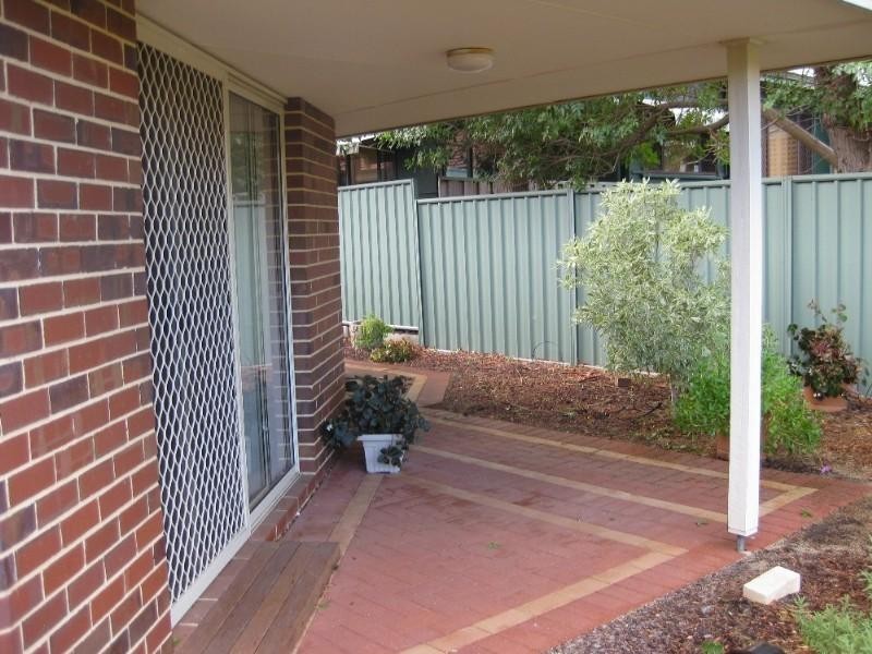 1/43-45 Coongan Avenue, Greenmount WA 6056