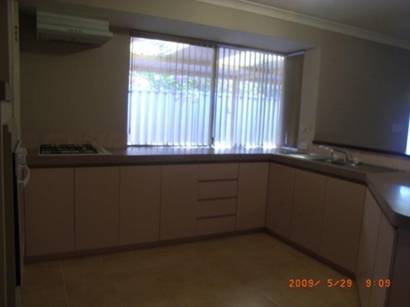 112 Cockman Cross, Stratton WA 6056