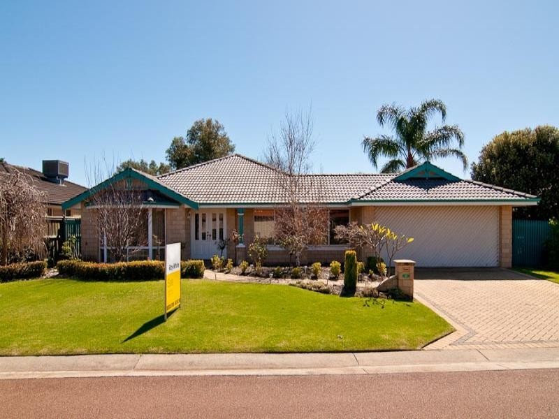 11 Bollinger Close, The Vines WA 6069