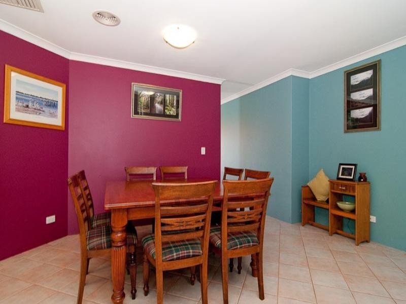 11 Bollinger Close, The Vines WA 6069
