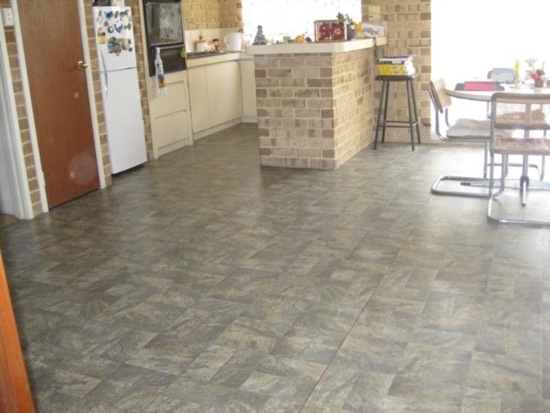 12 Cockatoo Drive, Mundaring WA 6073