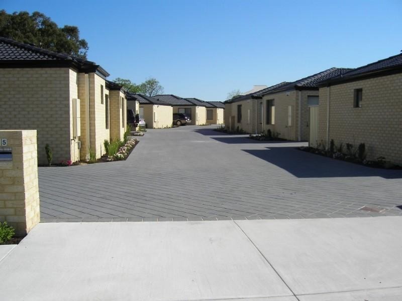 11/7-9 Templeman Place, Midland WA 6056