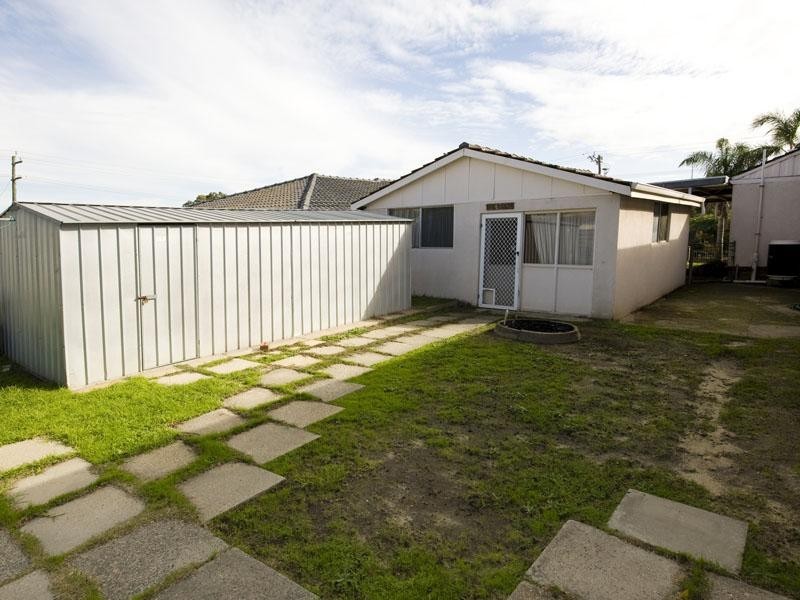 24 Dudley Street, Midland WA 6056
