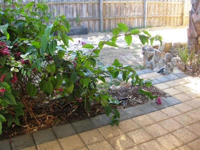 39 Kangaroo Ent, Stratton WA 6056