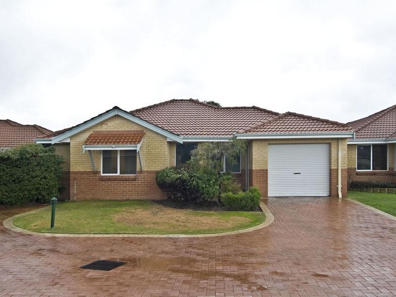 2/4 Norn Close, South Guildford WA 6055
