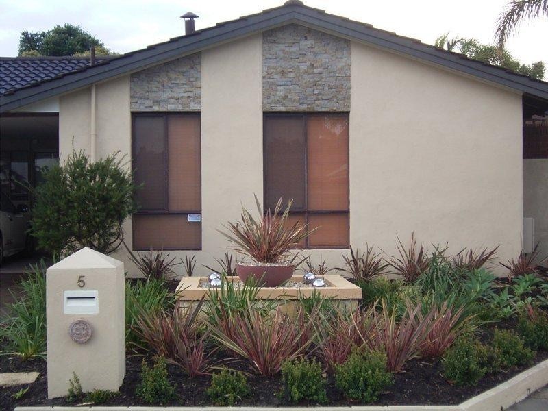 5 Marigold Grove, Ballajura WA 6066