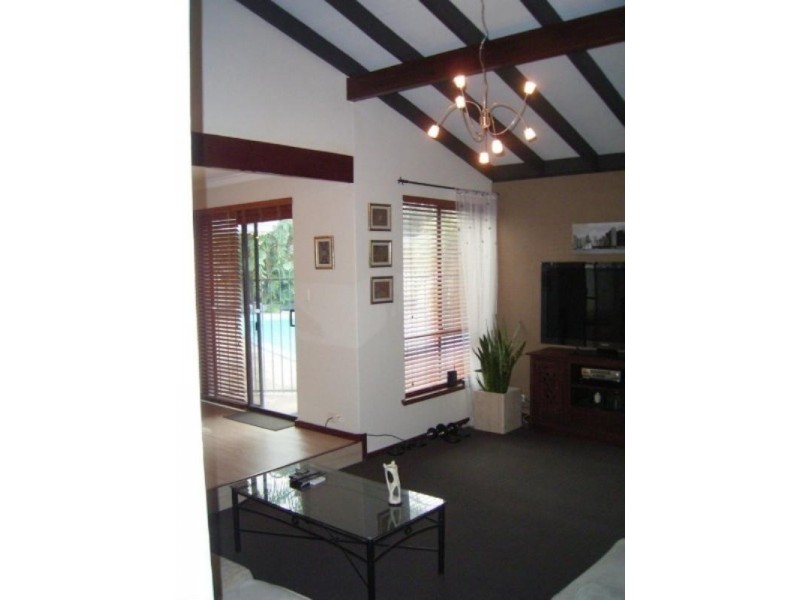 5 Marigold Grove, Ballajura WA 6066