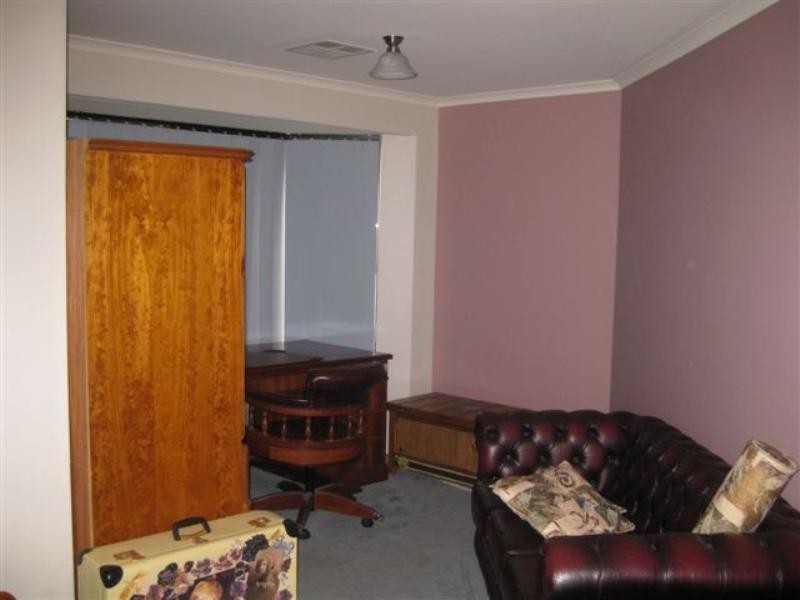 96 Talbot Road, Swan View WA 6056