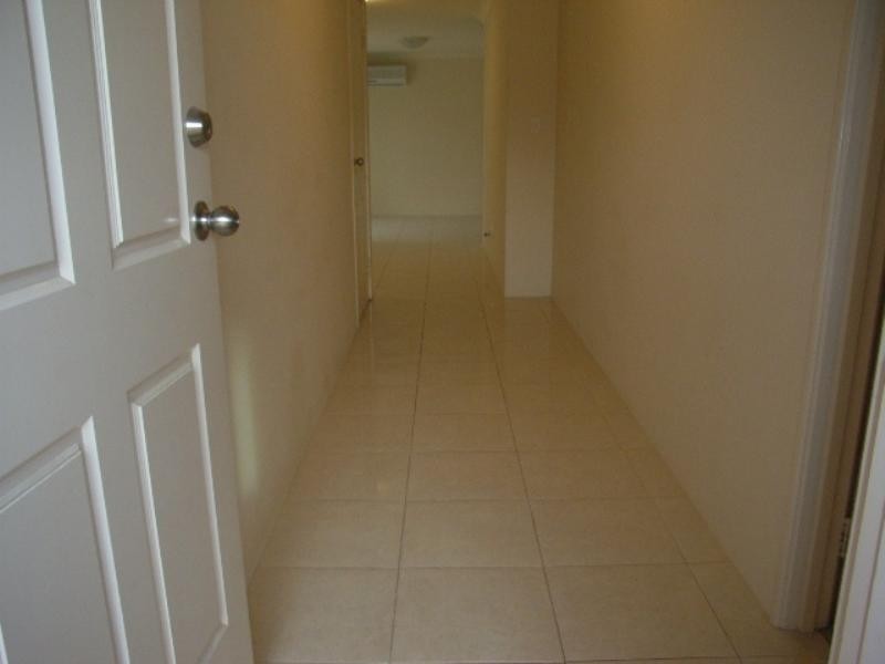 4/15 Mathoura Street, Midland WA 6056