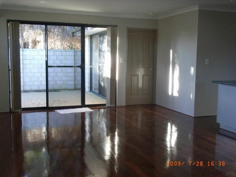 4/111 Ferguson Street, Midland WA 6056