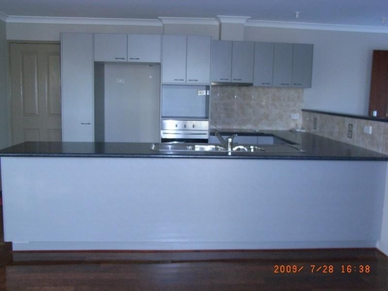 4/111 Ferguson Street, Midland WA 6056