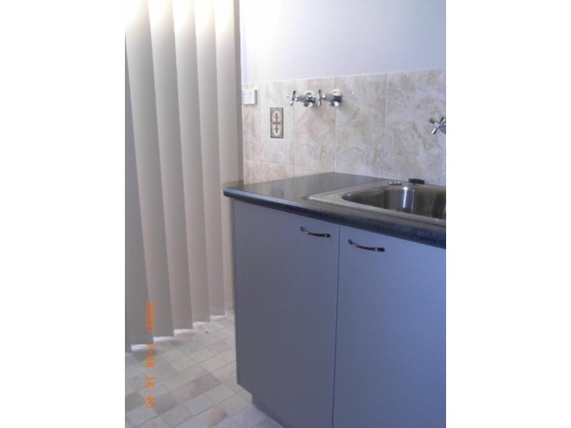 4/111 Ferguson Street, Midland WA 6056