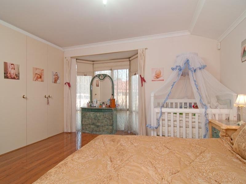 31 Little River Cove, Jane Brook WA 6056