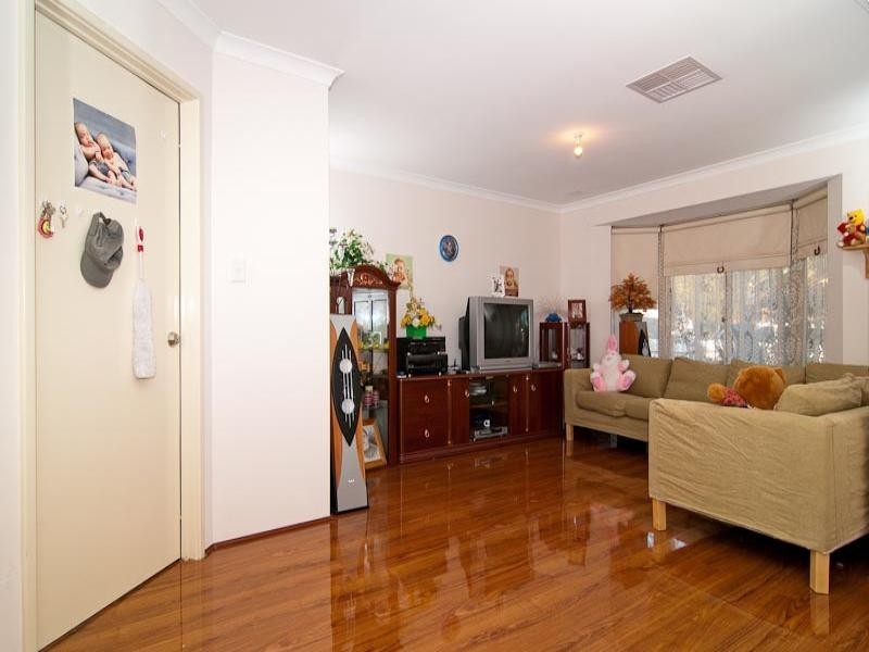 31 Little River Cove, Jane Brook WA 6056