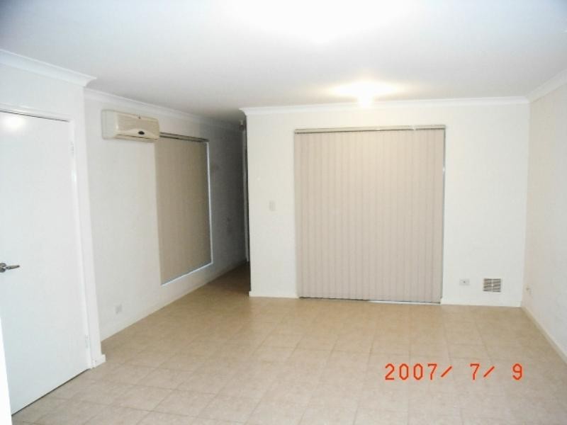 2/10 Warnock Lane, Midland WA 6056