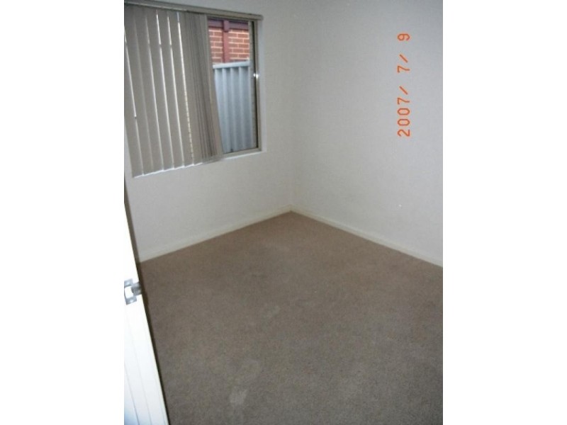 2/10 Warnock Lane, Midland WA 6056