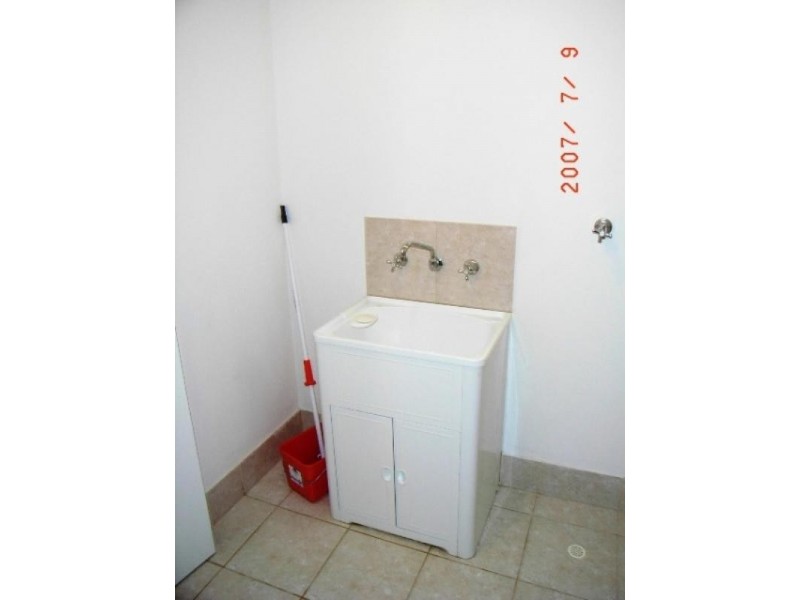 2/10 Warnock Lane, Midland WA 6056