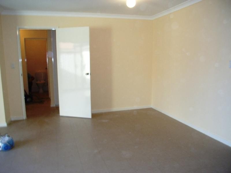 3/12 Mathoura Street, Midland WA 6056