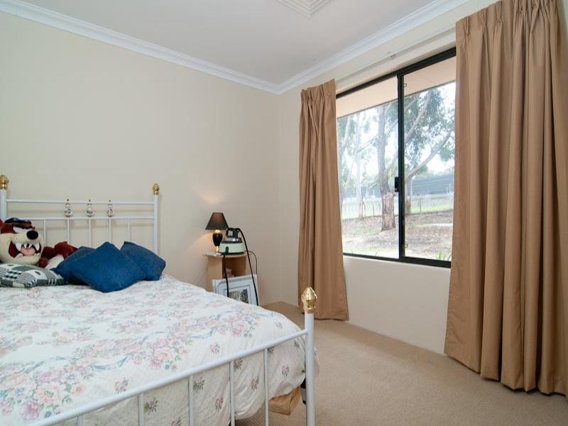 98 Quenda Place, Gidgegannup WA 6083