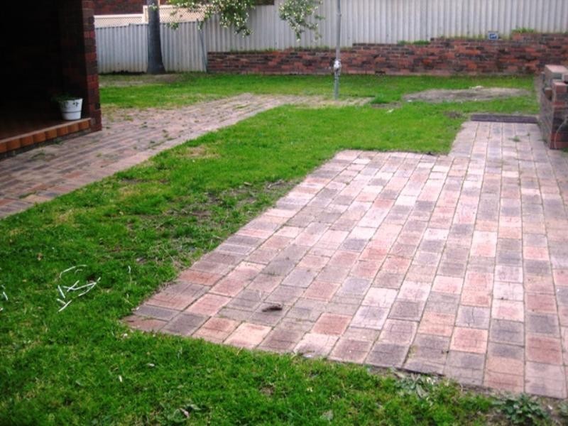 9 Kingsfield Avenue, Swan View WA 6056