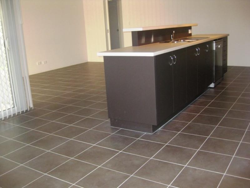 25 Elvire Street, Viveash WA 6056