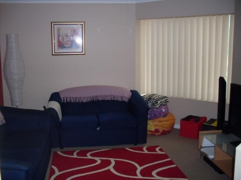 25 Wenstead Place, Stratton WA 6056