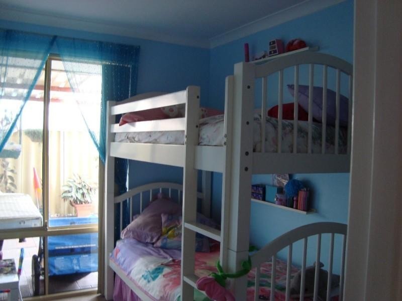 25 Wenstead Place, Stratton WA 6056