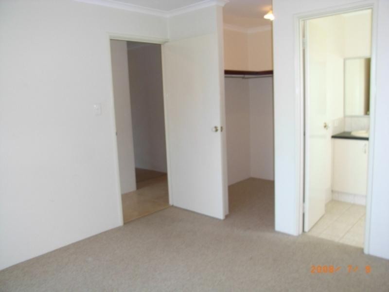 29 Grenache Crescent, Caversham WA 6055